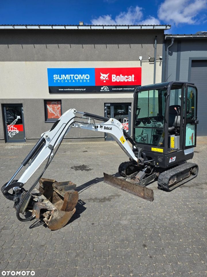 Bobcat E19 — ogłoszenie na Otomoto